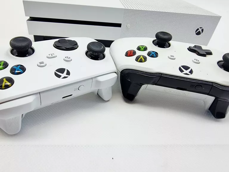 konsola-xbox-one-s-1tb-dwa-pady-wersja-konsoli-130591-2