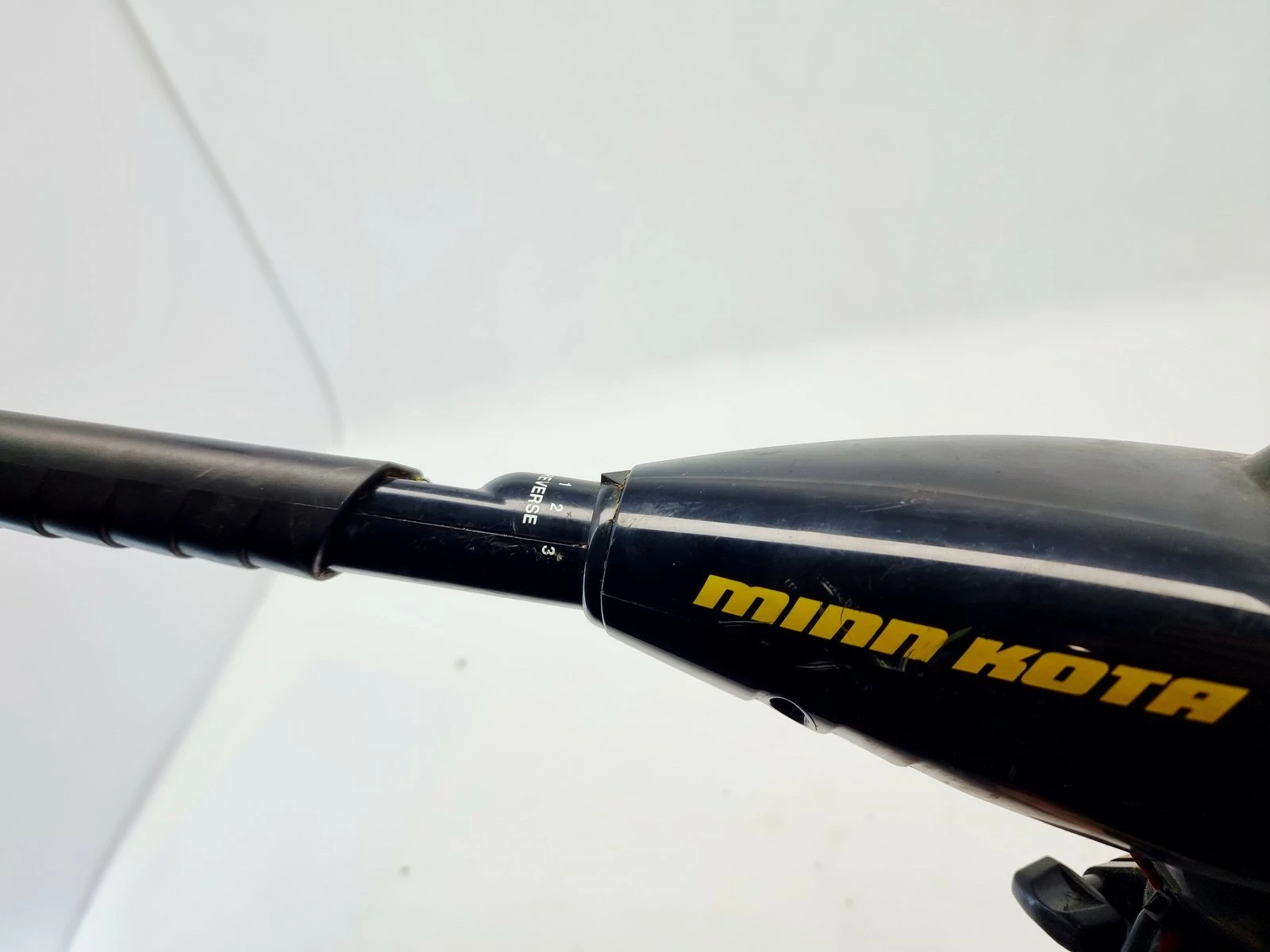 silnik-elektryczny-zaburtowy-minn-kota-endura-c2-30-dlugosc-kolumny-76