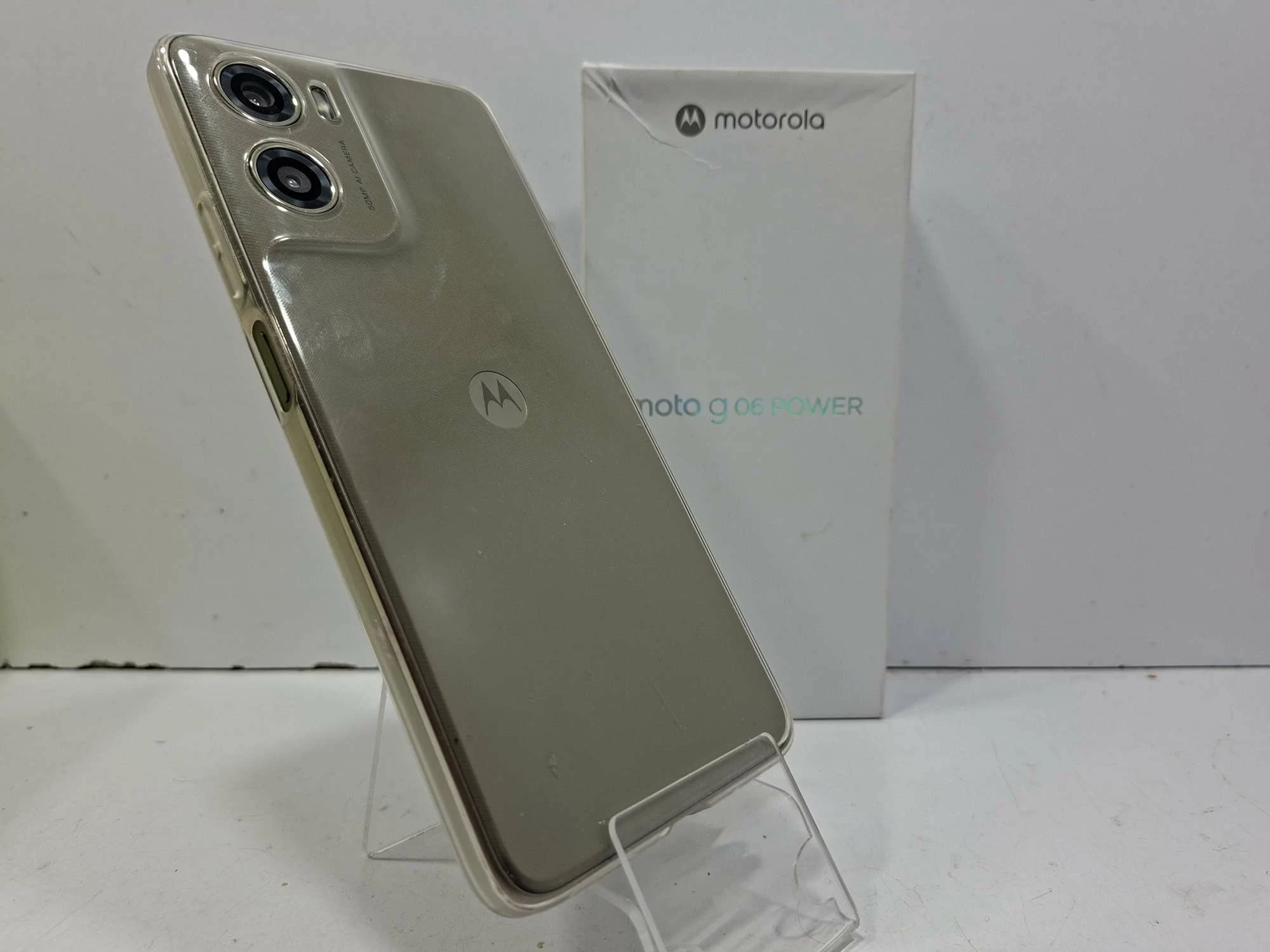 telefon-motorola-g06-power-stan-11323-2