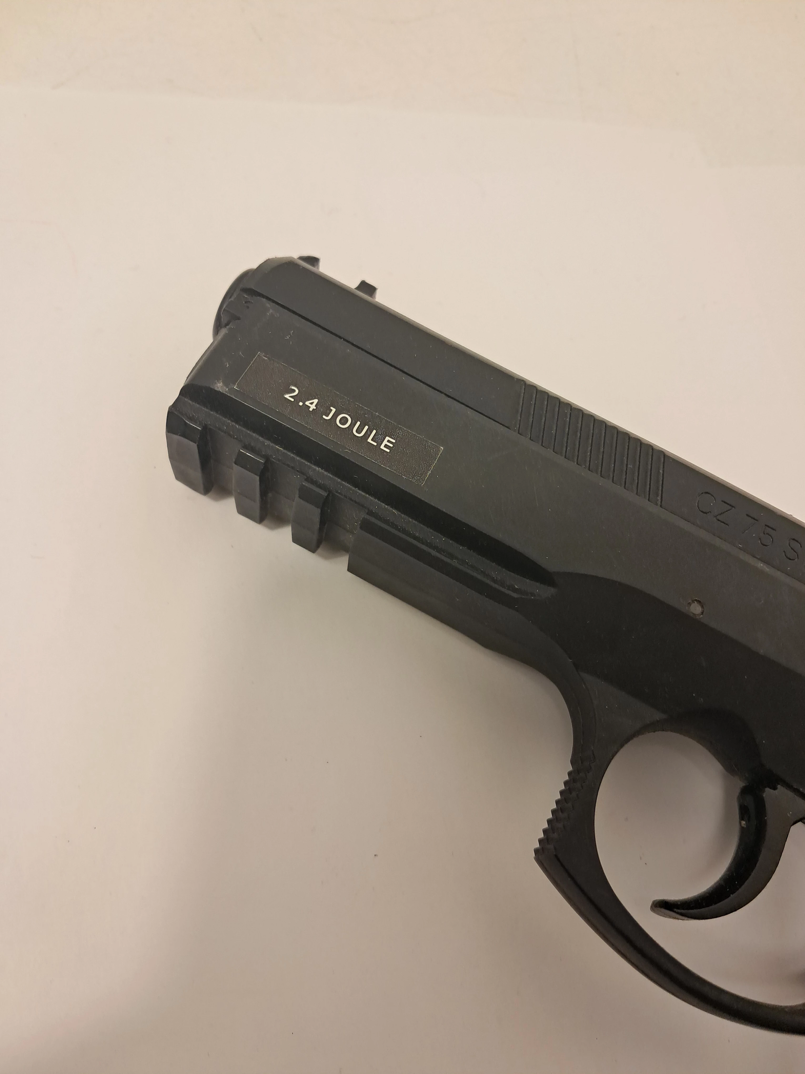 wiatrowka-asg-cz-75-sp-01-shadow-replika-pistoletu-bojowego-co2-ean-gtin-5707843033909