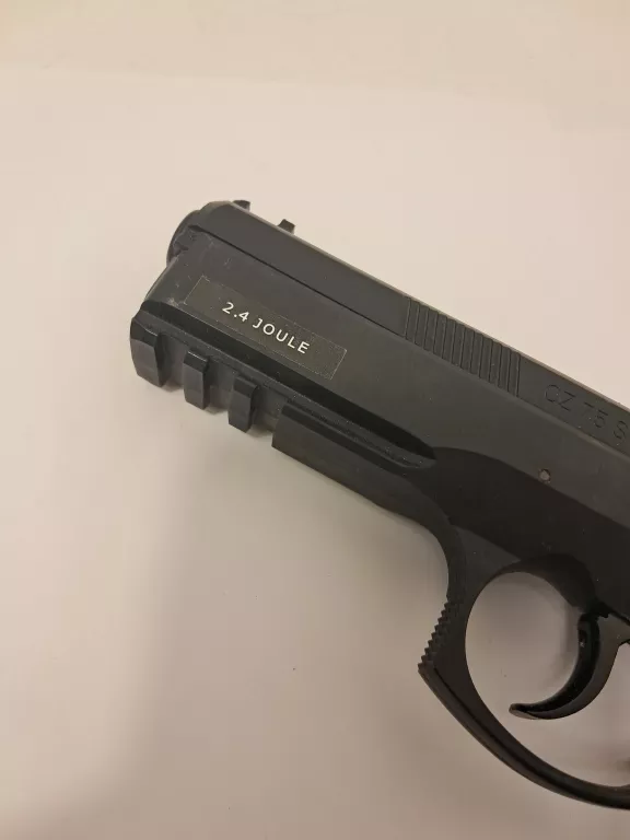 wiatrowka-asg-cz-75-sp-01-shadow-replika-pistoletu-bojowego-co2-ean-gtin-5707843033909