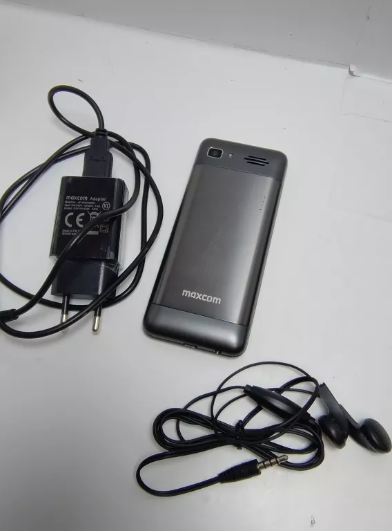 telefon-maxcom-mm244-komplet-stan-11323-2