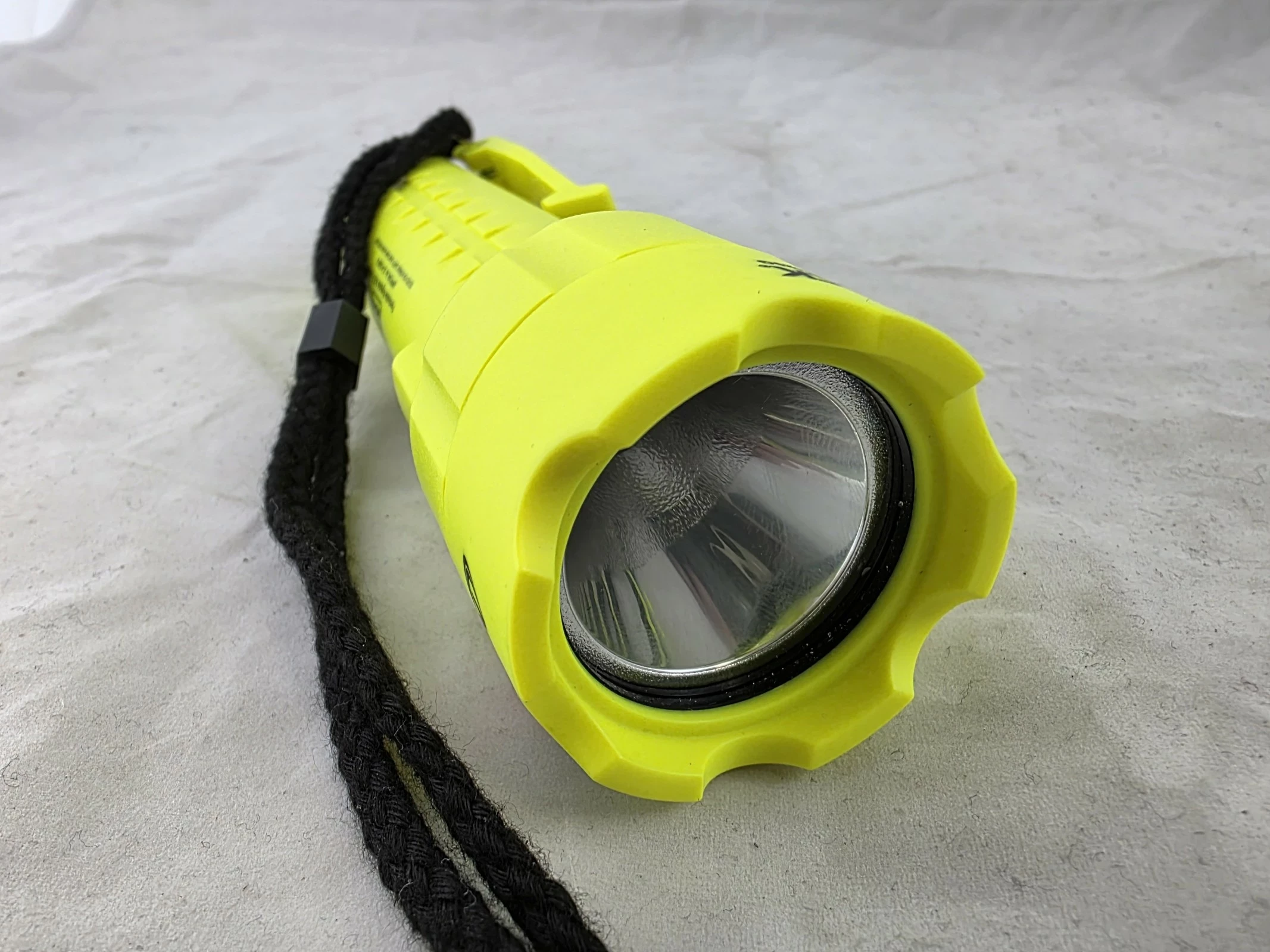 latarka-nightstick-xpp-5420gx-stan-11323-2