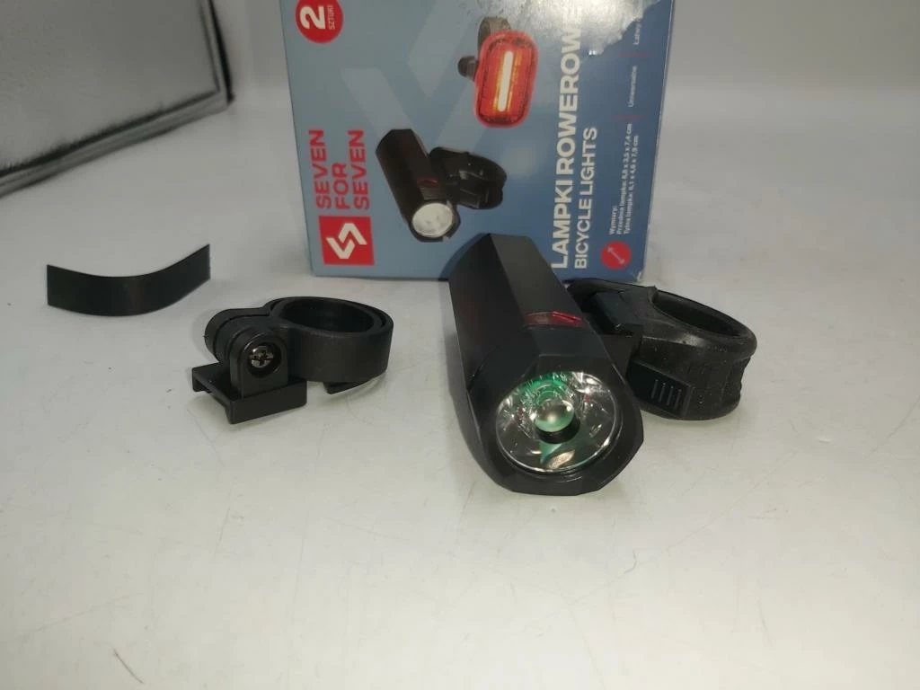 lampka-rowerowa-seven-for-seven-pudelko-stan-11323-2