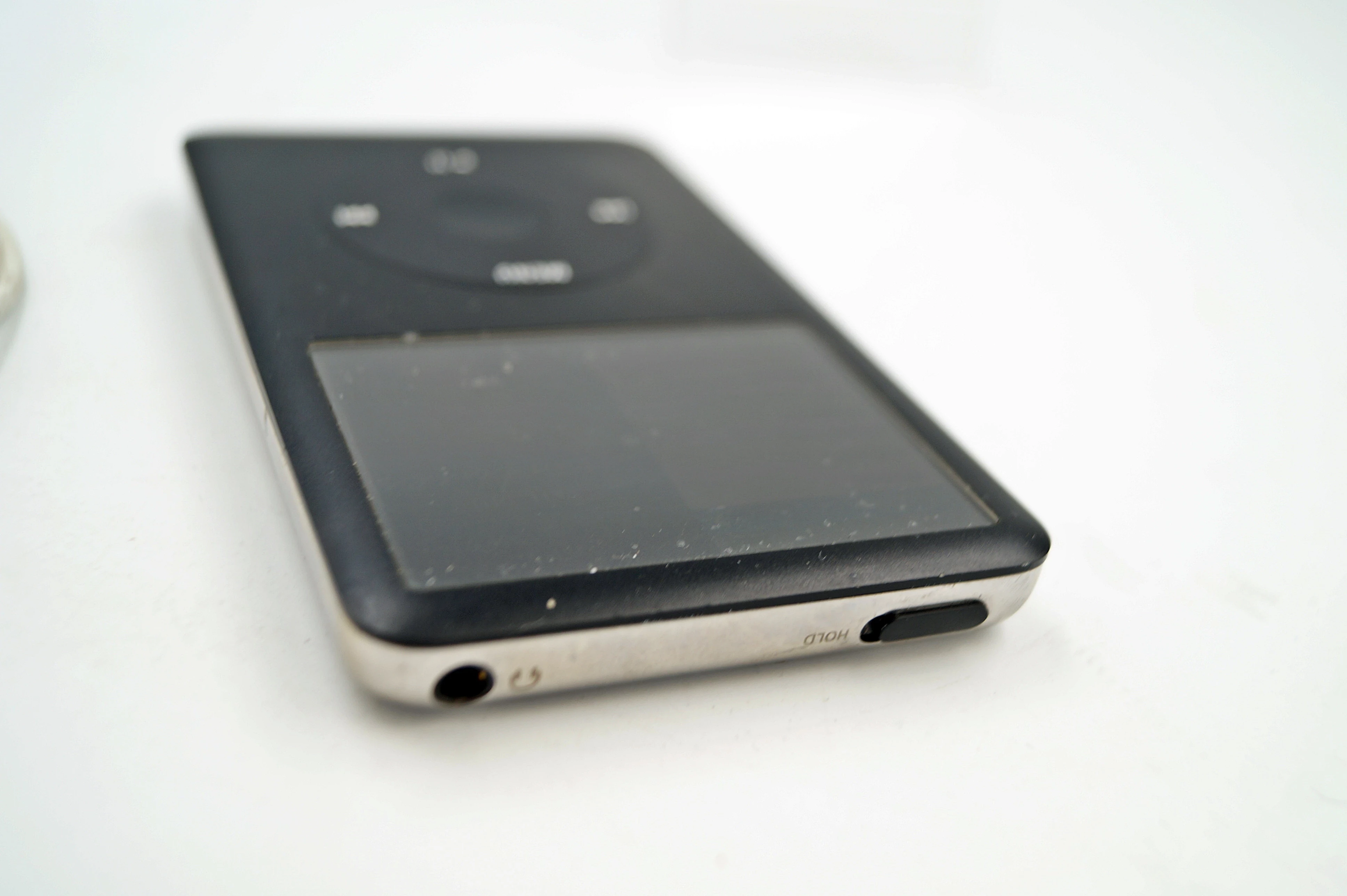 ipod-classic-80gb-ladowarka-kolor-249512-1647426