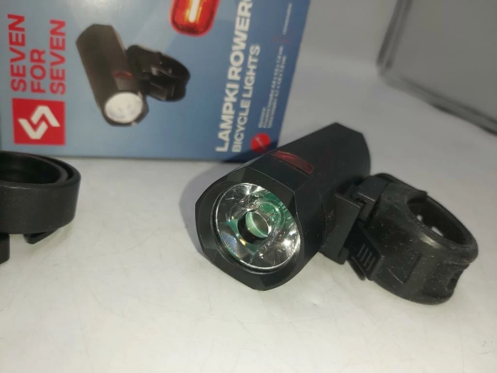 lampka-rowerowa-seven-for-seven-pudelko-zrodlo-swiatla-213886-264414