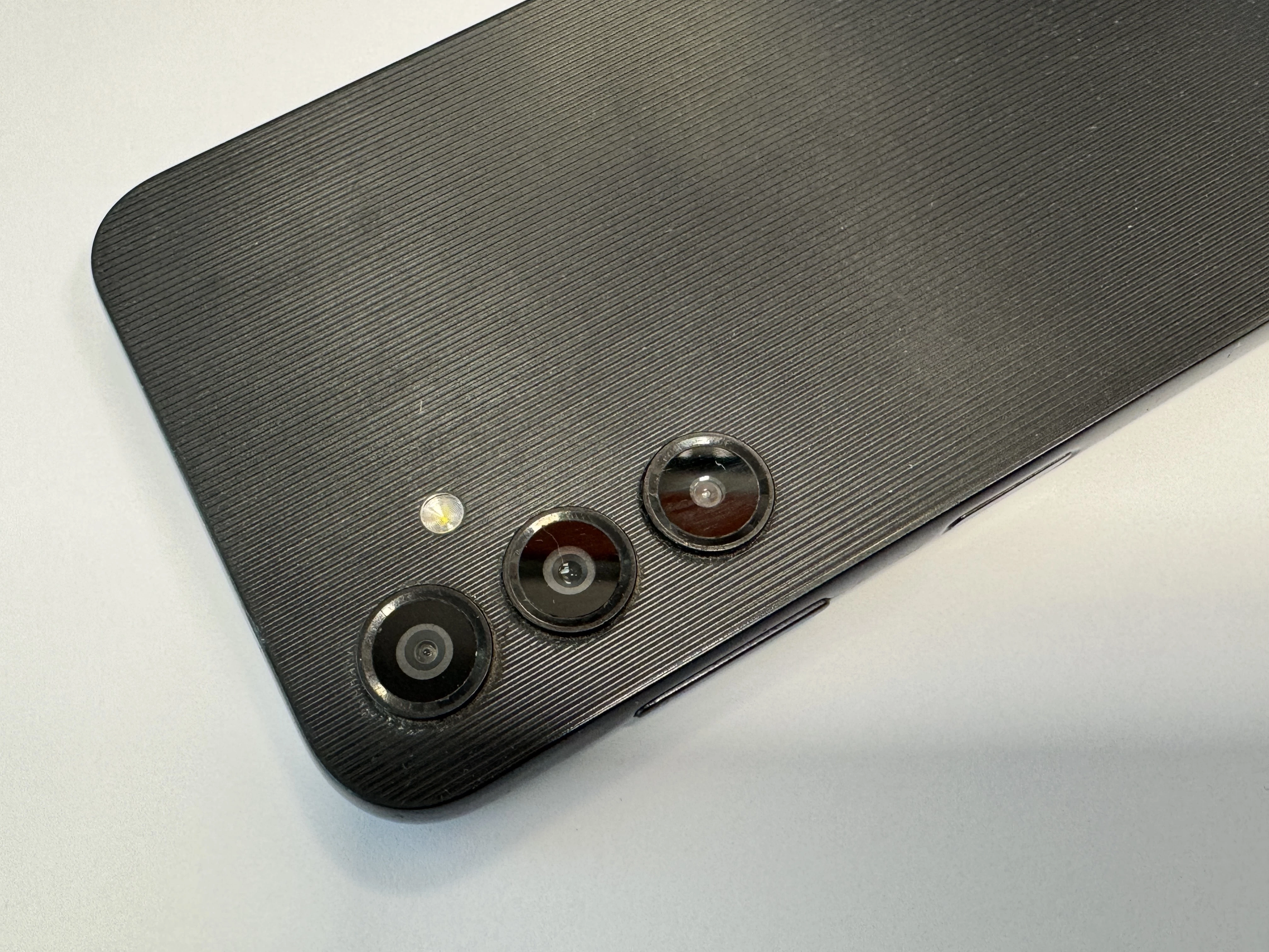 telefon-samsung-galaxy-a14-smartfony-i-telefony-kom-rkowe-loombard-pl