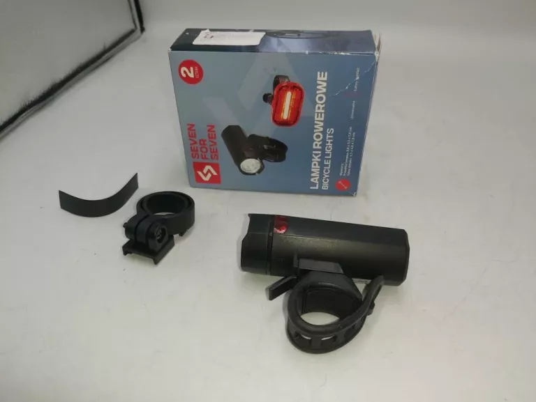 lampka-rowerowa-seven-for-seven-pudelko-slowackiego-17-katowice