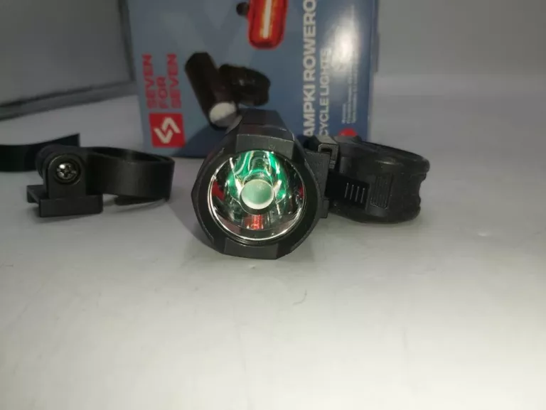 lampka-rowerowa-seven-for-seven-pudelko-model-jy