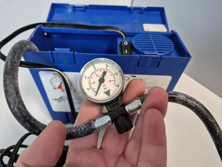 kompresor-pompka-do-kol-vw-seat-skoda-audi-8d0012615b-typ-samochodu-129591-1