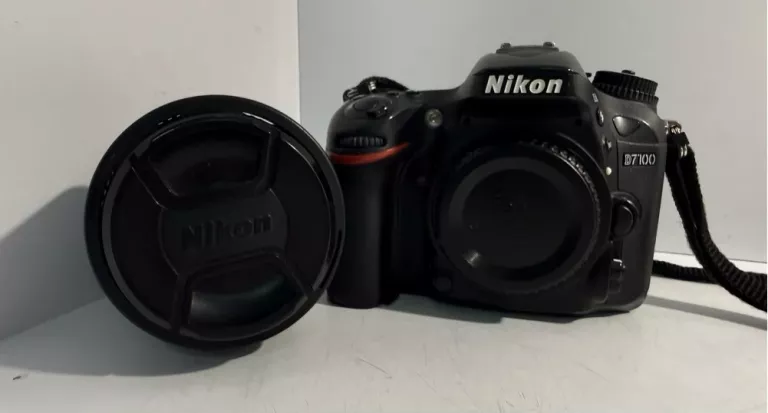 lustrzanka-nikon-d7100-korpus-obiektyw-torba-stan-11323-2