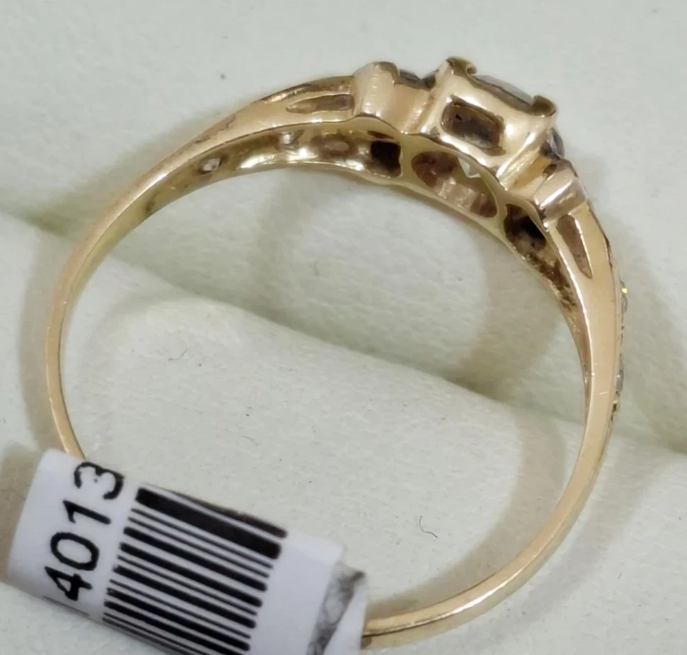 wyjatkowy-zloty-pierscionek-585-r-175-ean-gtin-5903772051674