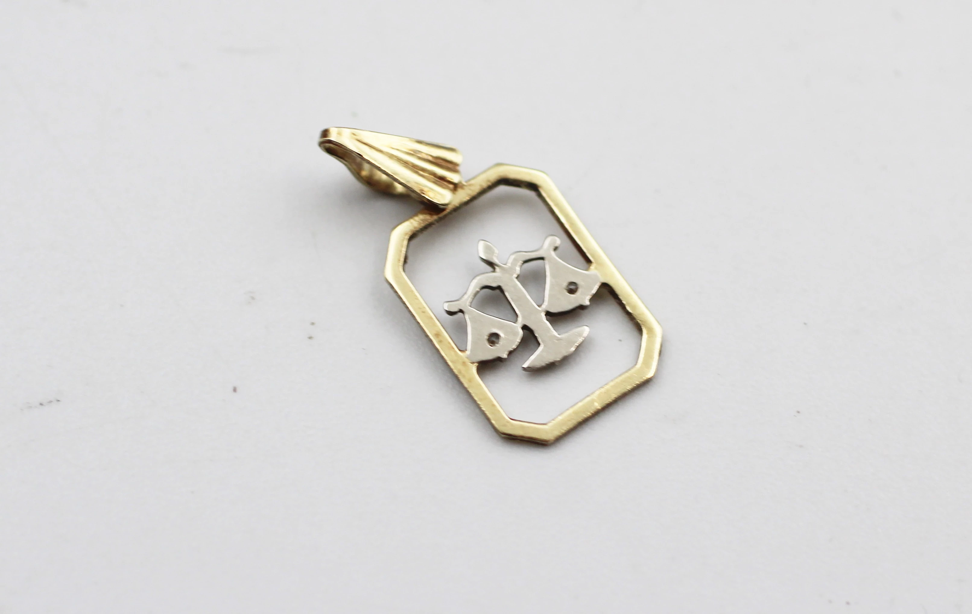 zlota-zawieszka-waga-p585-w-093g-ean-gtin-5900025479223