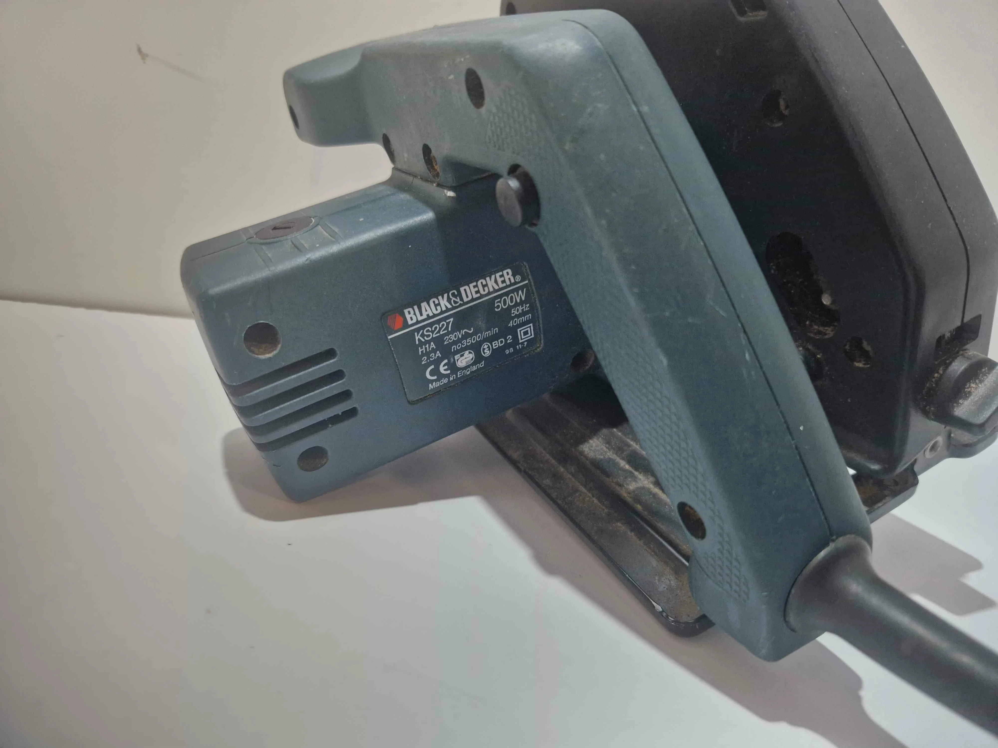 pilarka-tarczowa-blackdecker-ks227-500w-srednica-otworu-pily-100