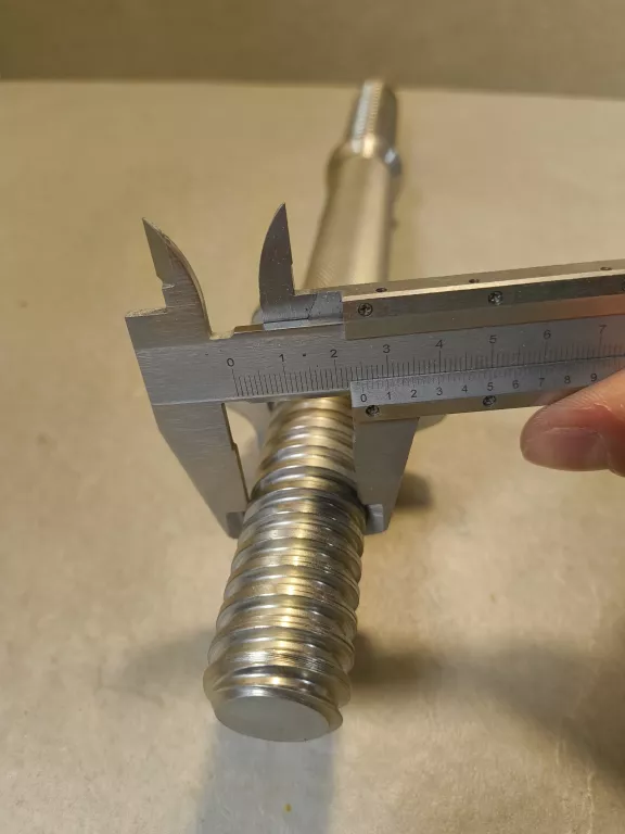 gryf-do-hantli-skrecany-35cm-srednica-czesci-na-obciazenia-2500