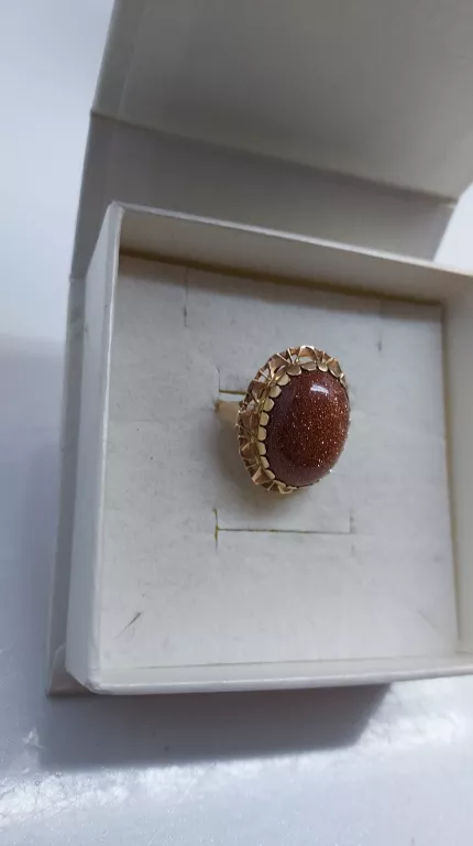 piekny-uzywany-piersconek-z-piaskiem-pustyni-704585-rozmiarsrednica-wew-mm-372-21