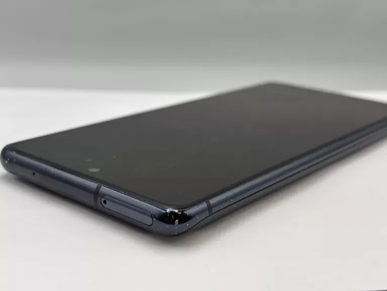 samsung-galaxy-s20-fe-8128gb-opis-kod-producenta-sm-g780fzbdeue