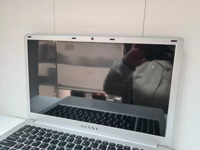 kiano-slimnote-156-intel-atom-x5-z8350-144ghz-4gb-32gb-emmc-64gb-ssd-al-wp-7c-pultusk