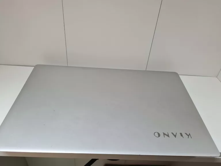 kiano-slimnote-156-intel-atom-x5-z8350-144ghz-4gb-32gb-emmc-64gb-ssd-ean-gtin-5901821992381