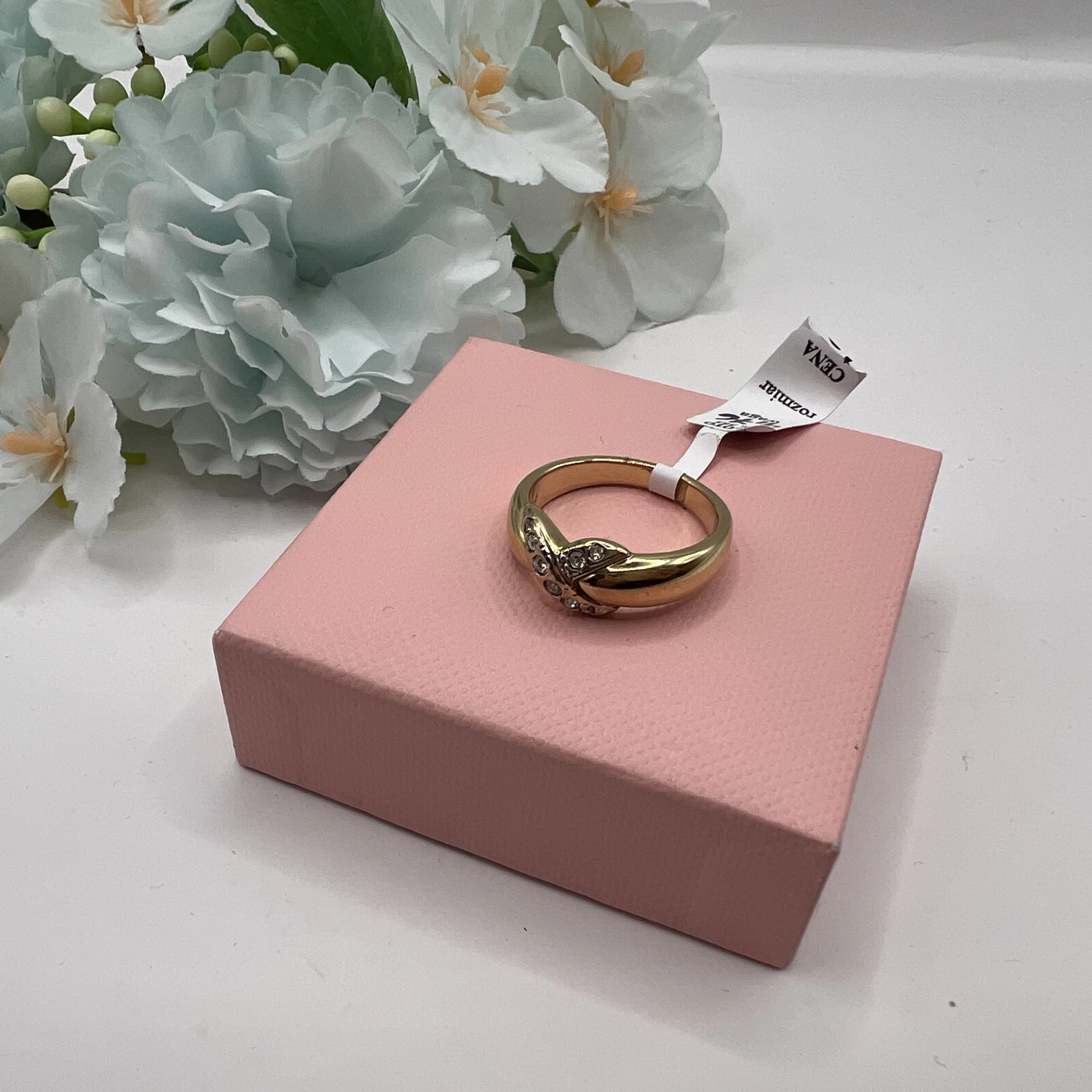 zloty-pierscionek-585-476g-r16-kamien-17088-4194304