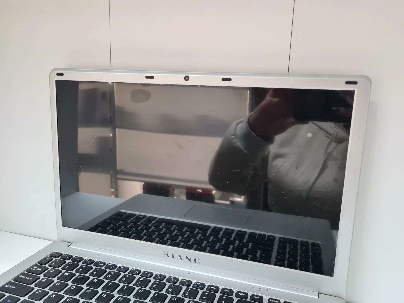 kiano-slimnote-156-intel-atom-x5-z8350-144ghz-4gb-32gb-emmc-64gb-ssd-al-wp-7c-pultusk