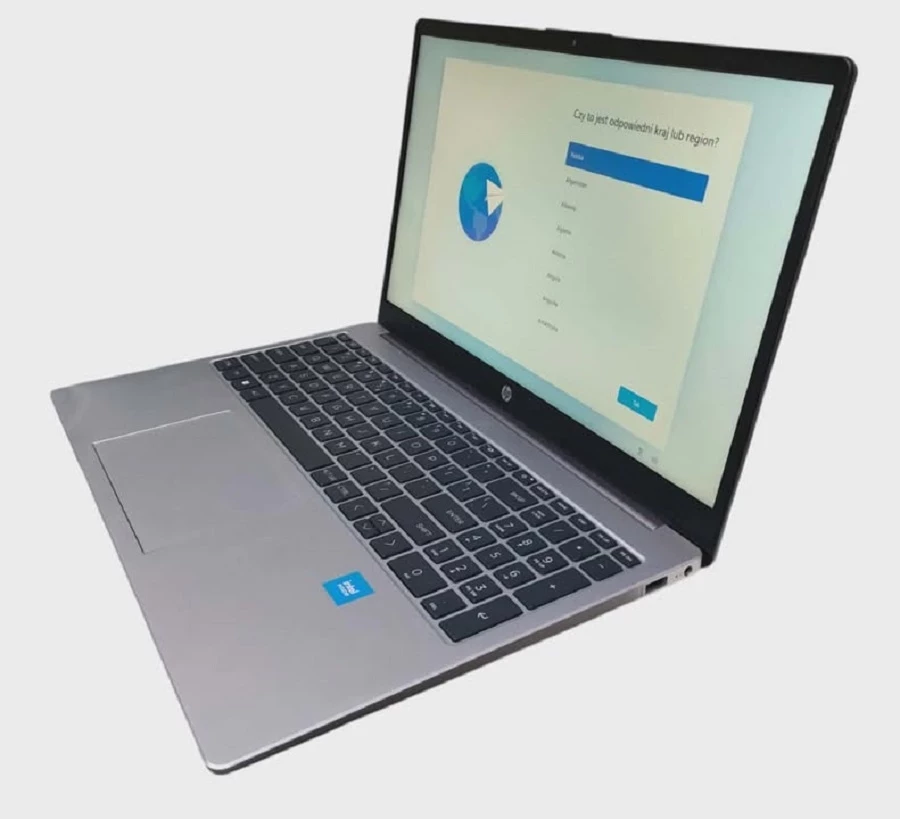 laptop-hp-tpn-q286-przekatna-ekranu-1560