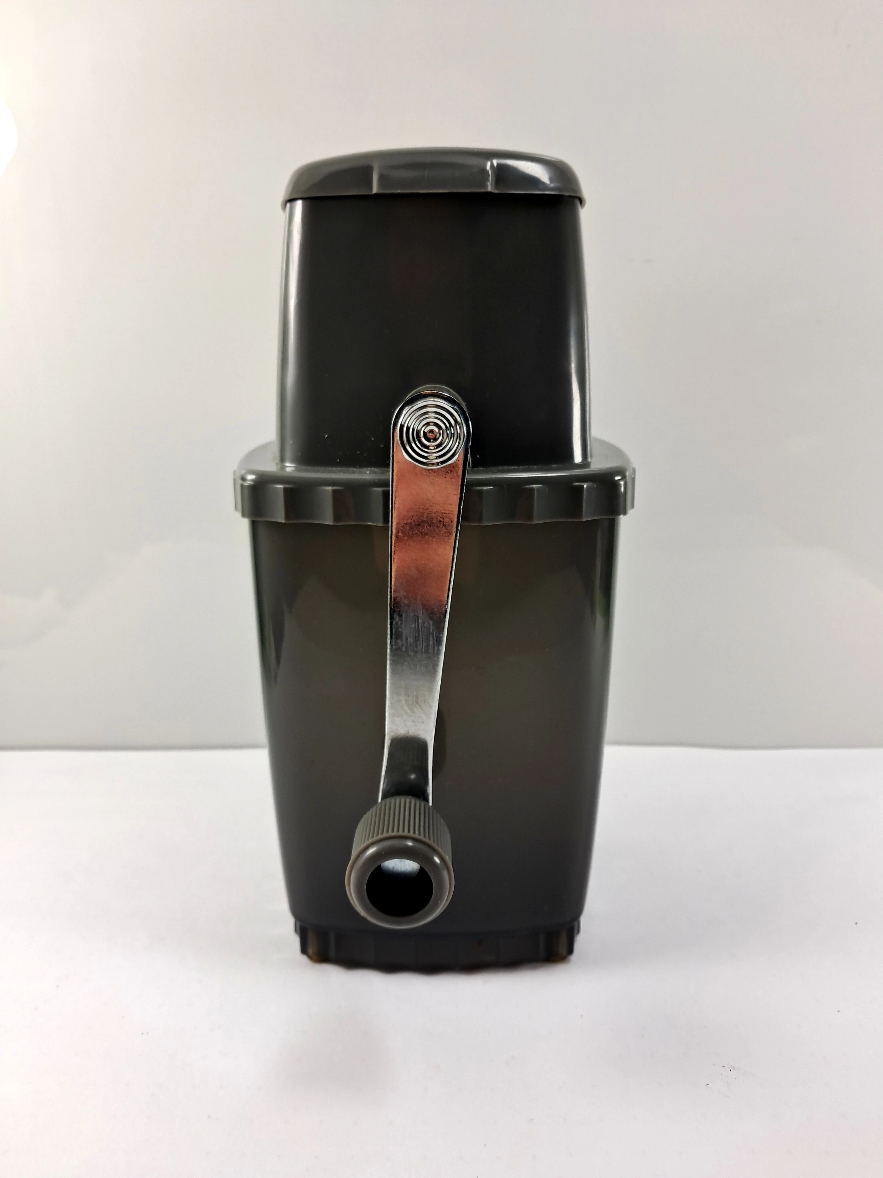 kruszarka-do-lodu-stan-11323-2