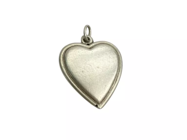 srebrna-zawieszka-w-ksztalcie-serca-pr925-w398g-stan-11323-2