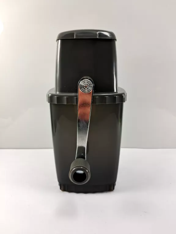 kruszarka-do-lodu-stan-11323-2