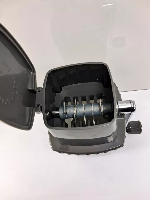 kruszarka-do-lodu-kod-producenta-695708