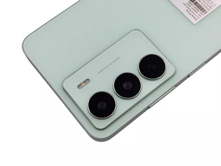 realme-14x-6128-gb-5g-50-mpix-120hz-typ-202685-212929