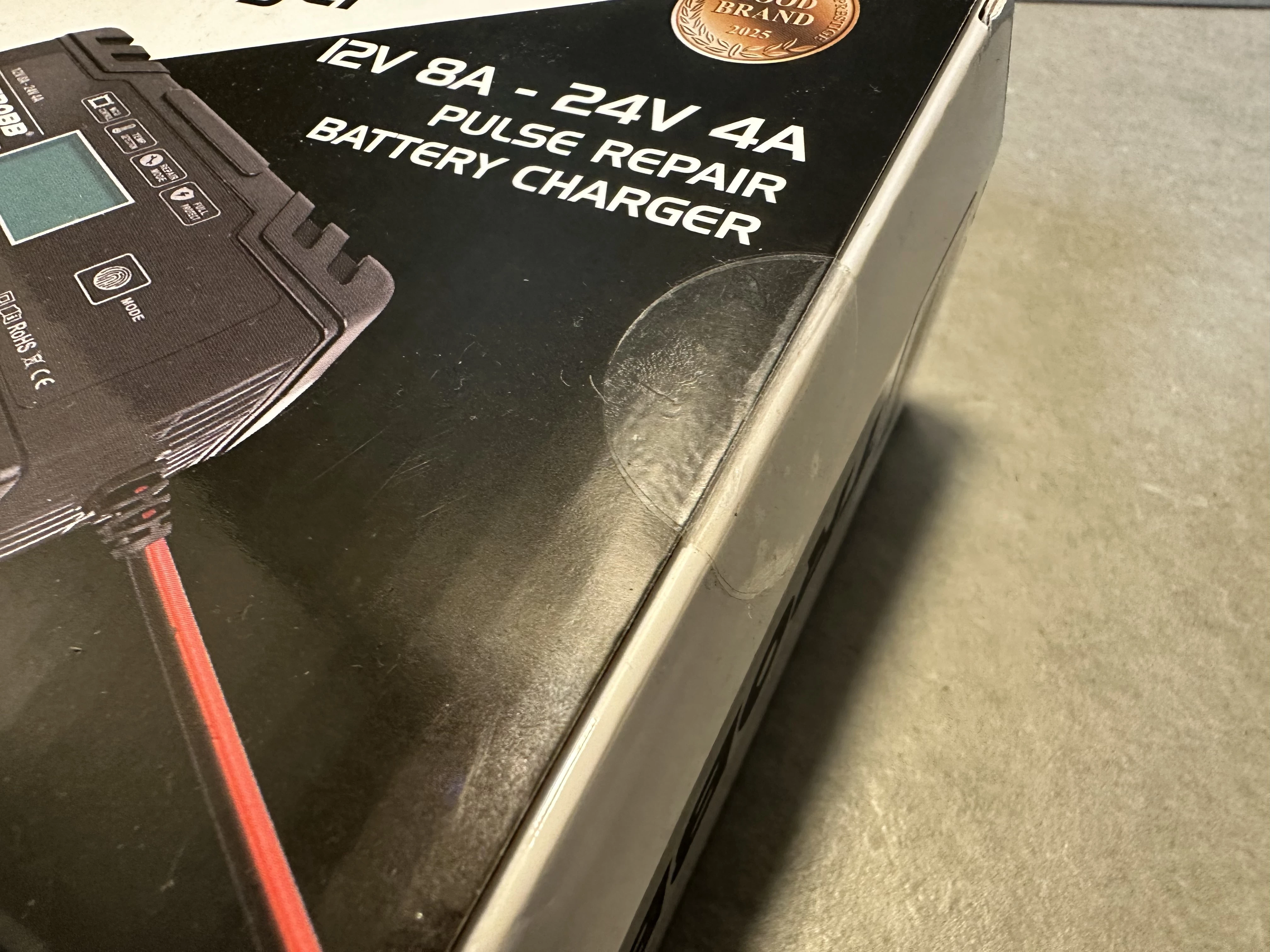 prostownik-12v-i-24v-ladowarka-do-akumulatora-akumulatorow-samochodowy-12-stan-11323-2