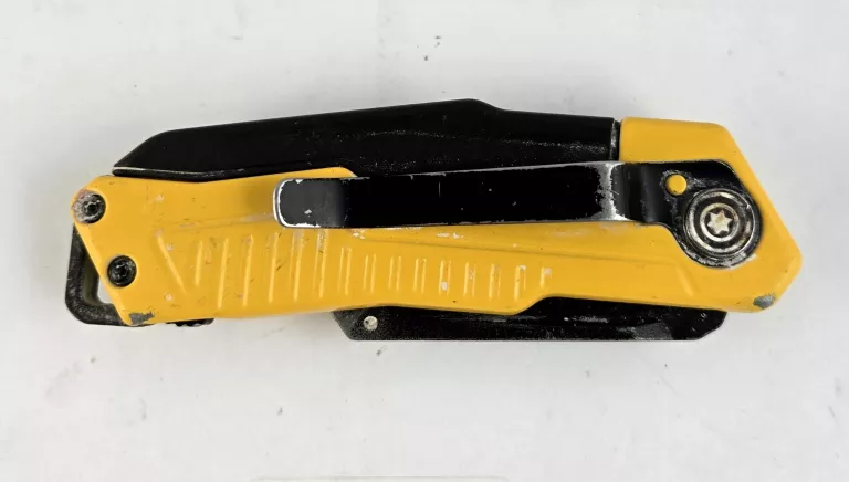 noz-skladany-trapezowy-dewalt-stan-11323-2