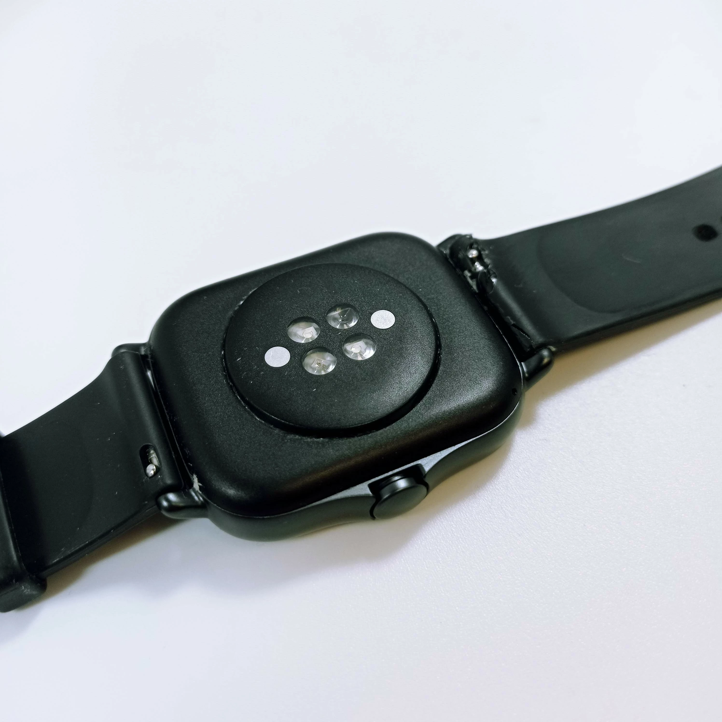 smartwatch-amazfit-gts-2e-marka-248811-1948957