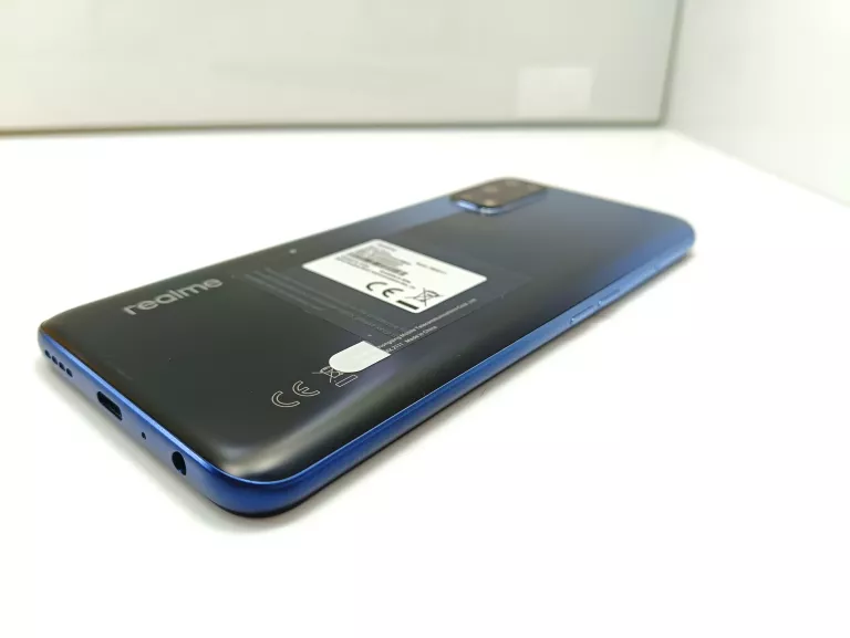 telefon-realme-7-5g-6128-gb-przekatna-ekranu-650