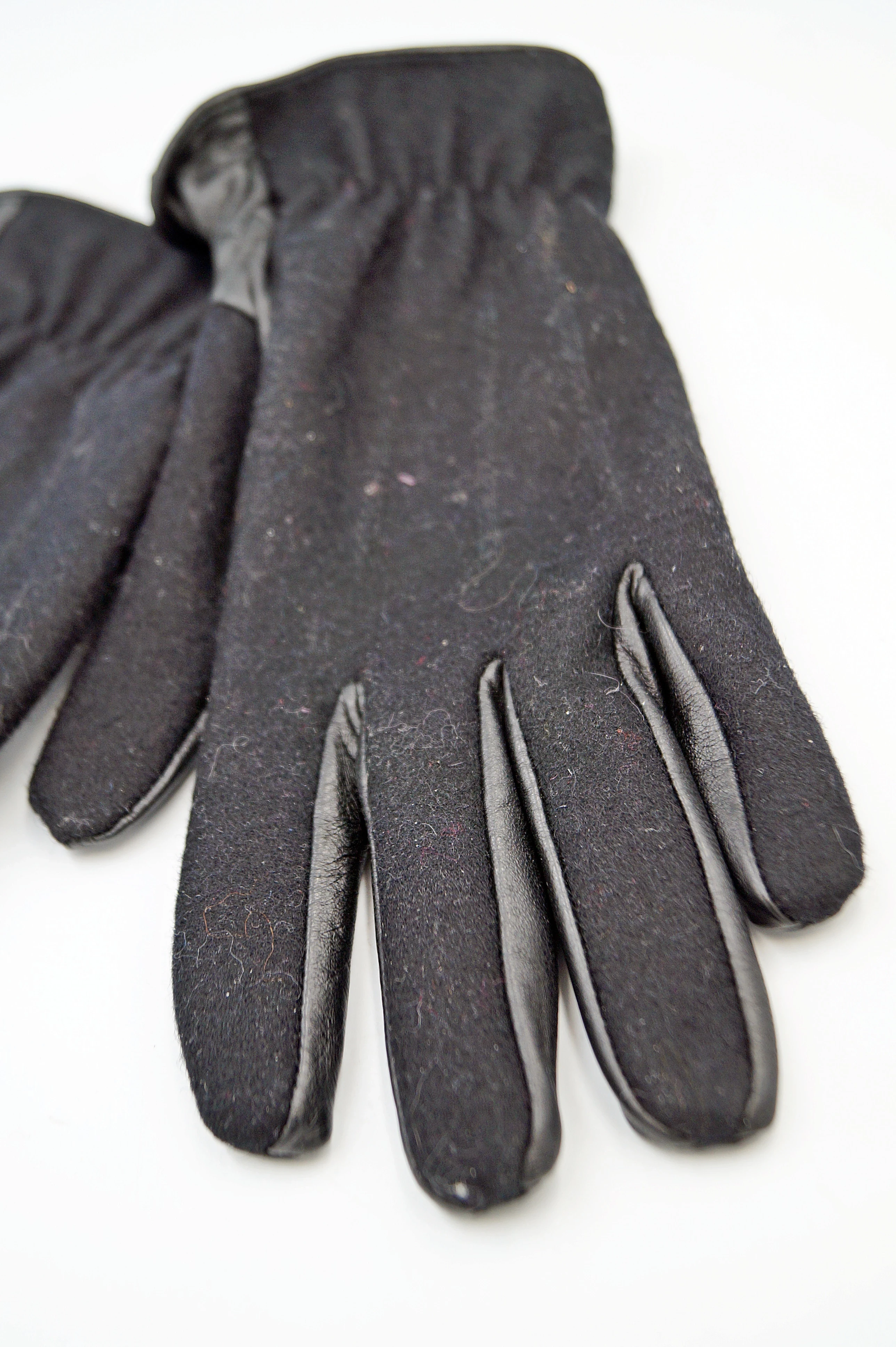 damskie-rekawiczki-skozane-oyarda-czarne-rodzaj-8237-2