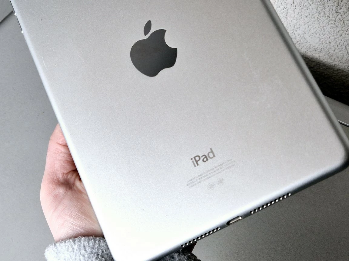 tablet-ipad-apple-mini-4-128-gb-79-cala-kolor-249512-1647420