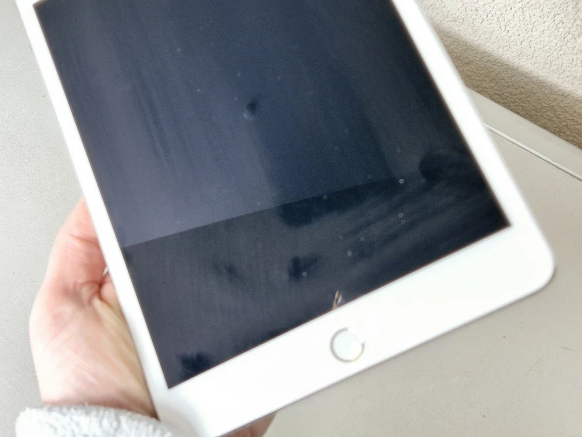 tablet-ipad-apple-mini-4-128-gb-79-cala-komunikacja-219-2