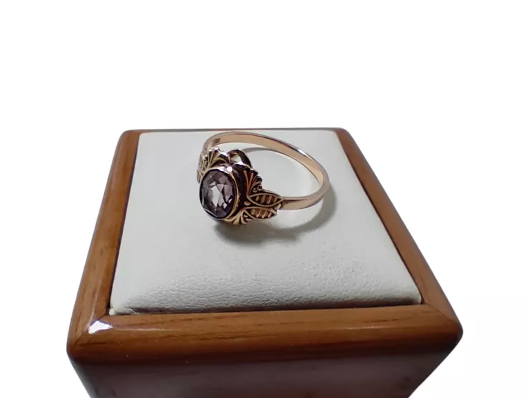 piekny-zloty-pierscionek-323g585-stan-11323-2