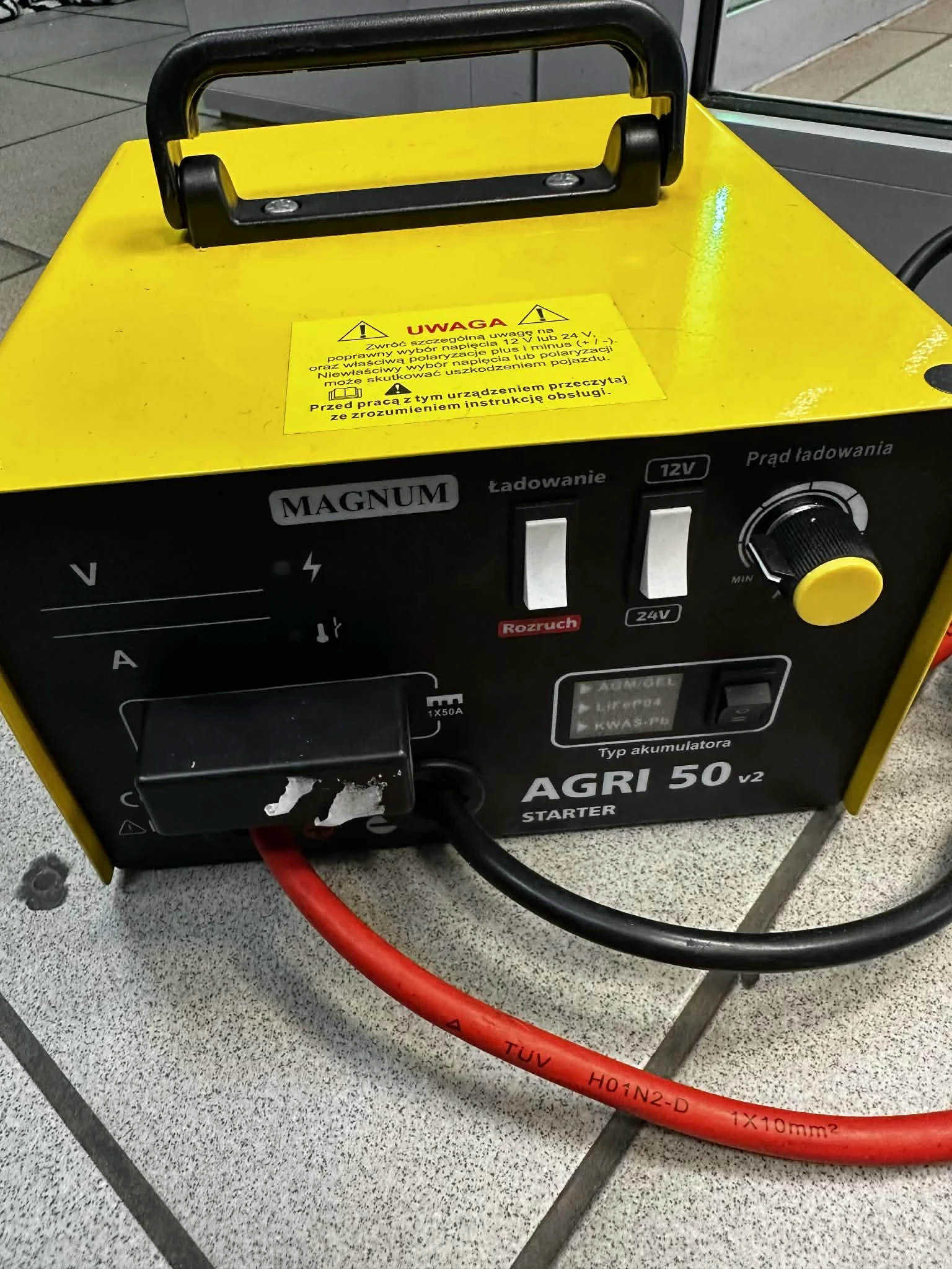 prostownik-inwertorowy-z-rozruchem-magnum-agri-50-starter-v2-stan-11323-2