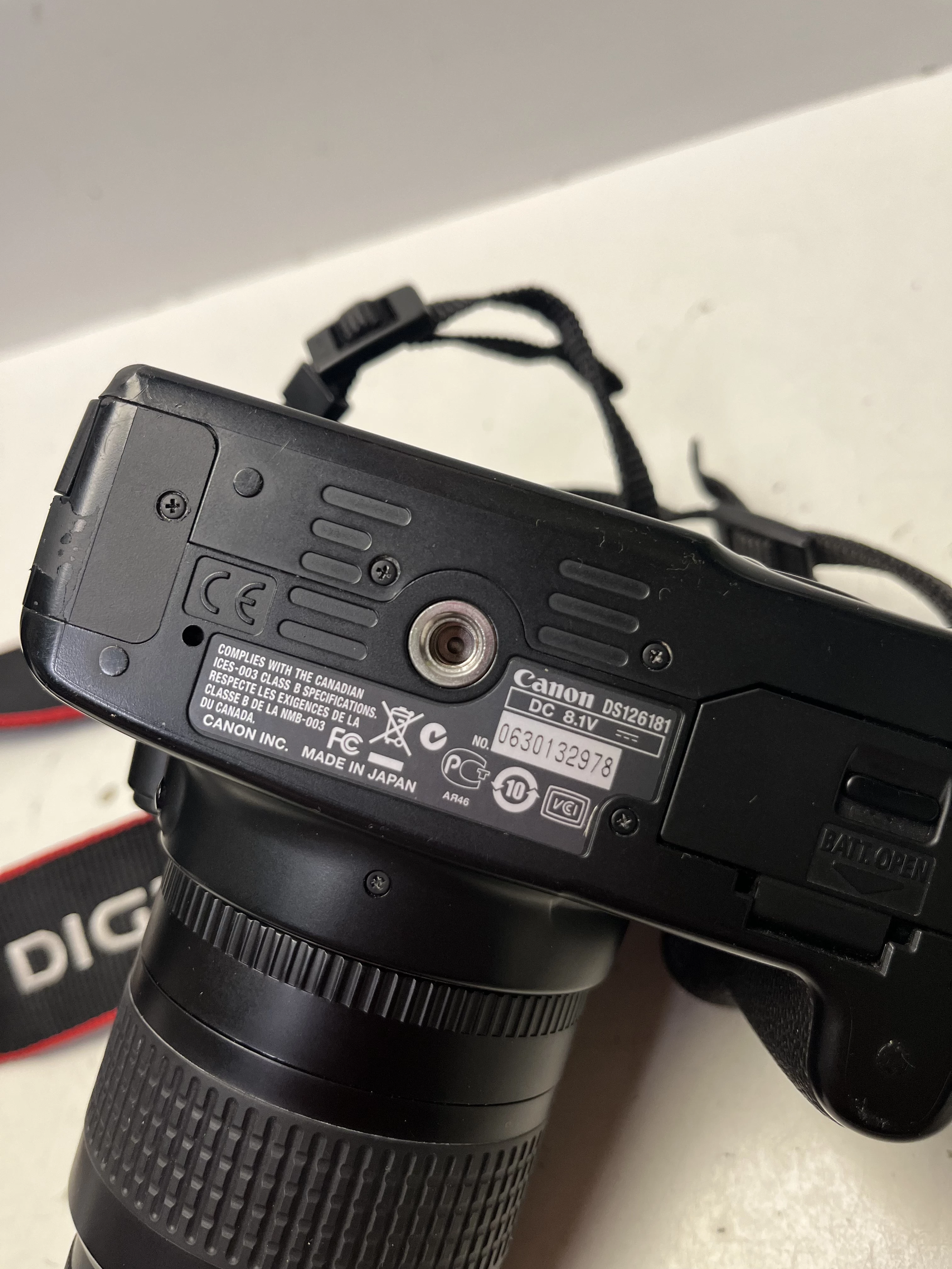 aparat-canon-eos-450d-z-obiektywem-canon-35-80mm-przekatna-ekranu-300