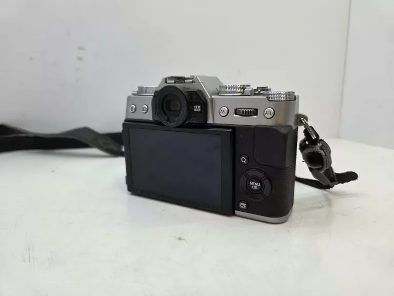 aparat-fujifilm-x-t20-xf-18-5528-4-rozdzielczosc-2430