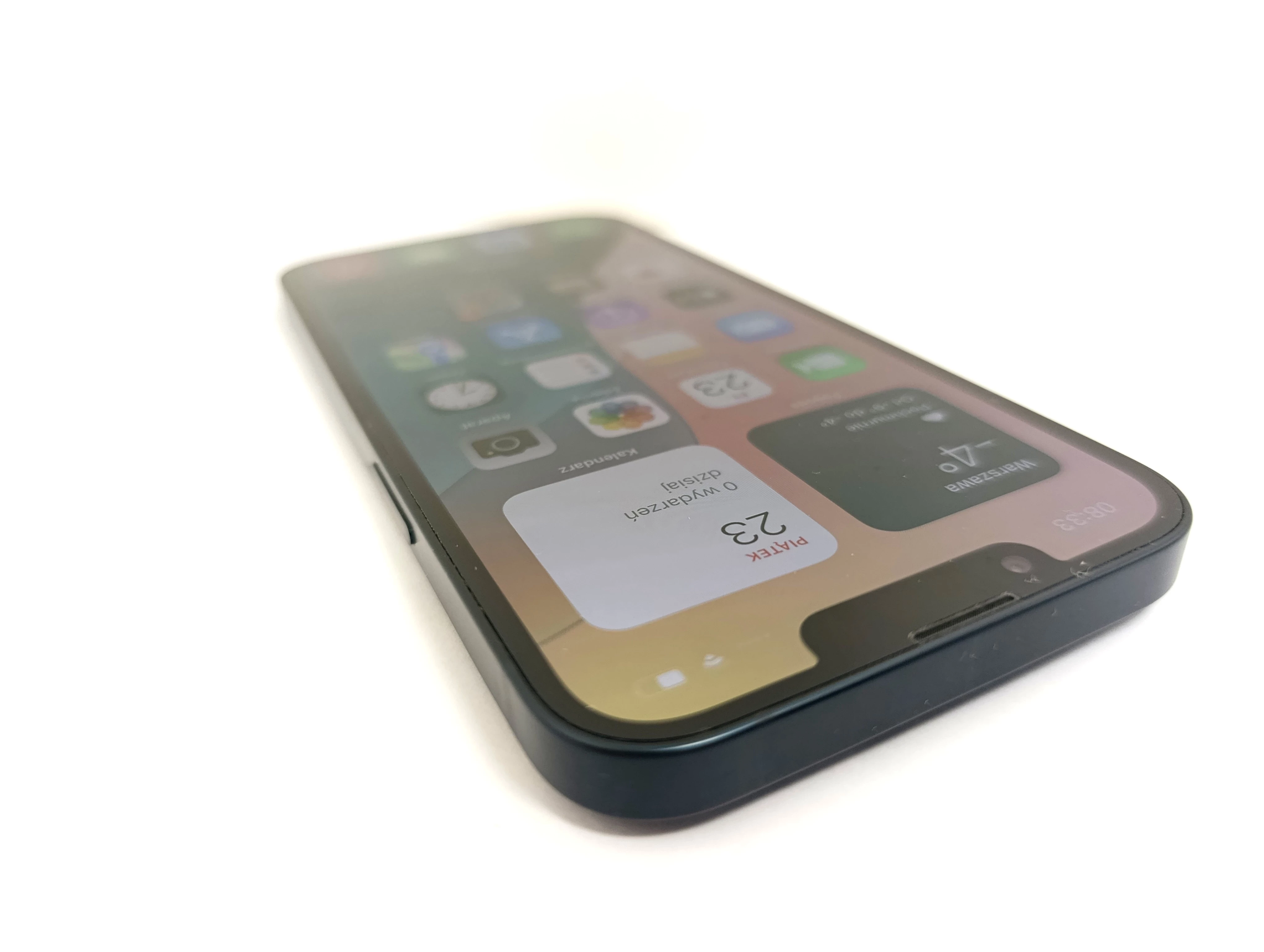 telefon-apple-iphone-13-128gb-88-bateria-przekatna-ekranu-610