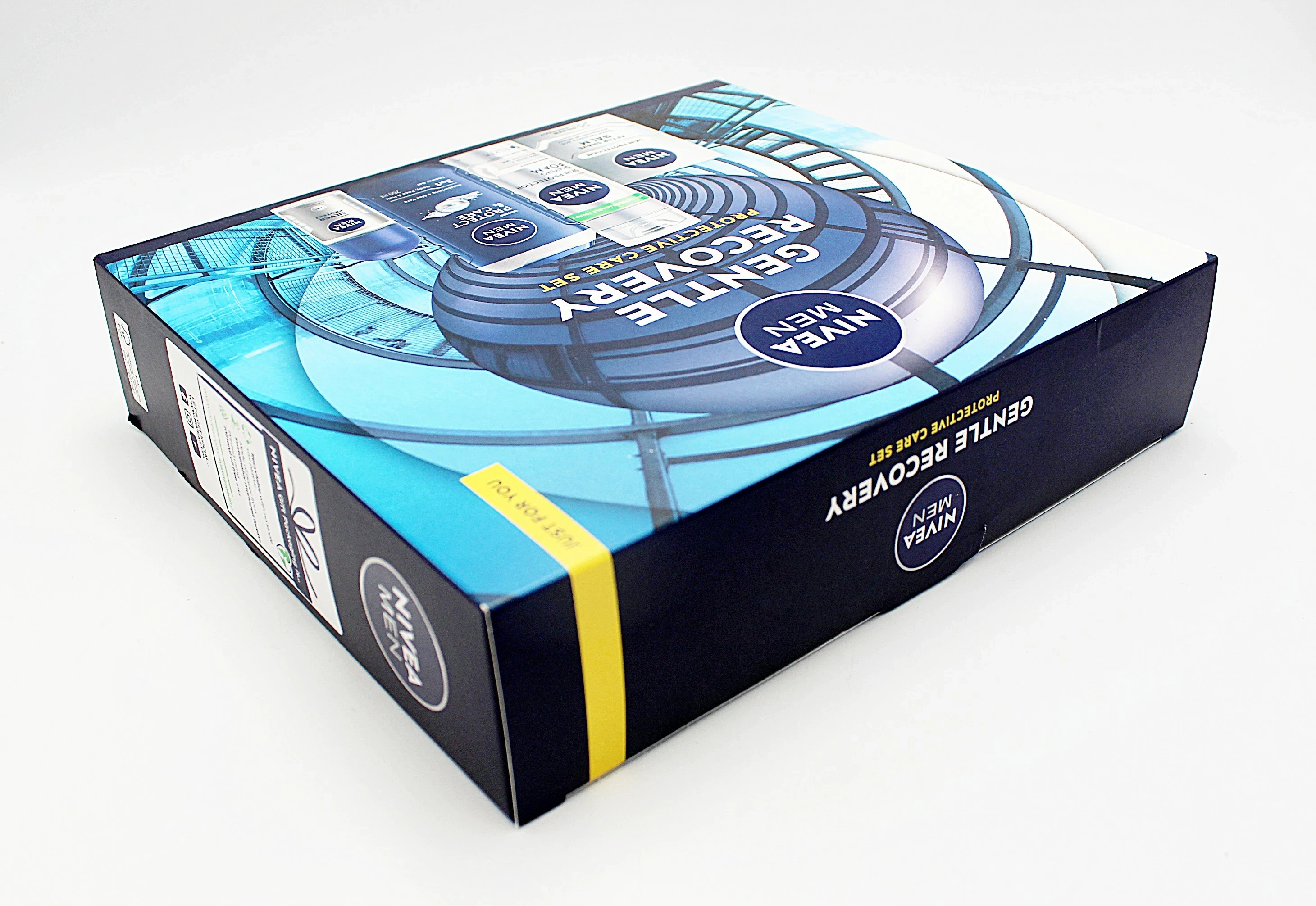 zestaw-prezentowy-kosmetykow-dla-mezczyzn-nivea-men-gentle-recovery-marka-248811-1131259