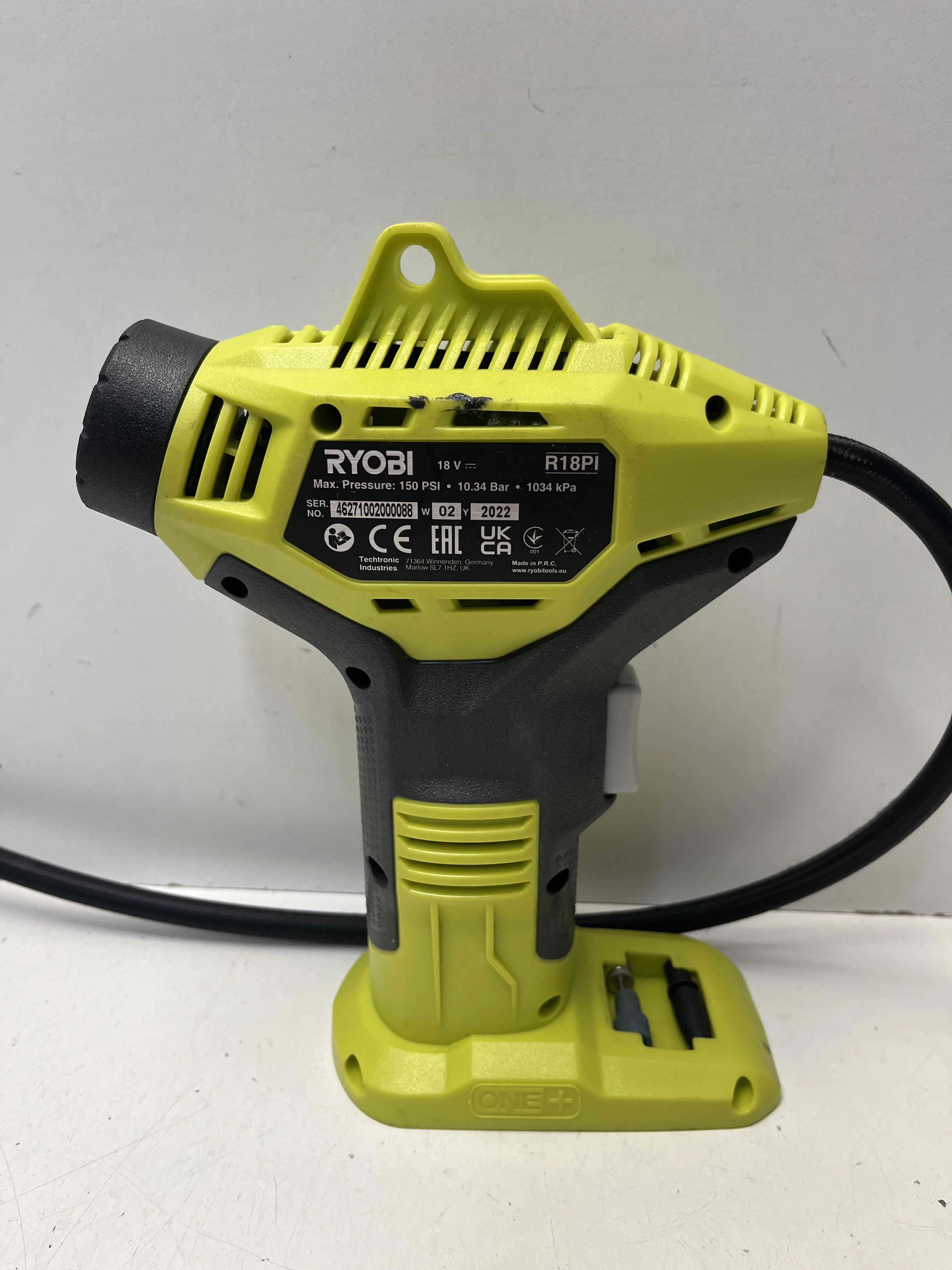 kompresor-bezolejowy-ryobi-r18pi-pojemnosc-zbiornika-000