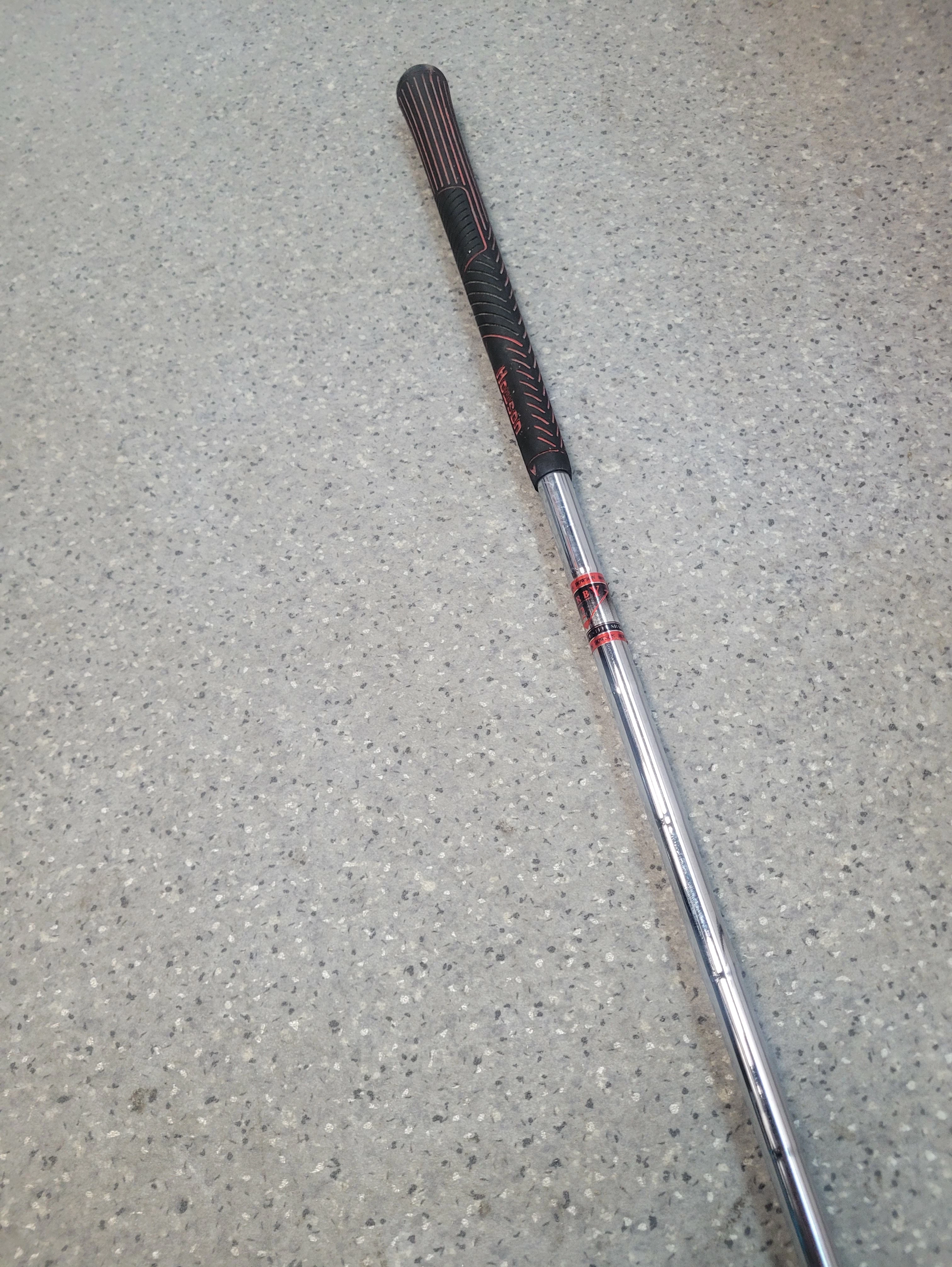 kij-golfowy-howson-9-derby-2-czerwono-czarny-stan-11323-2