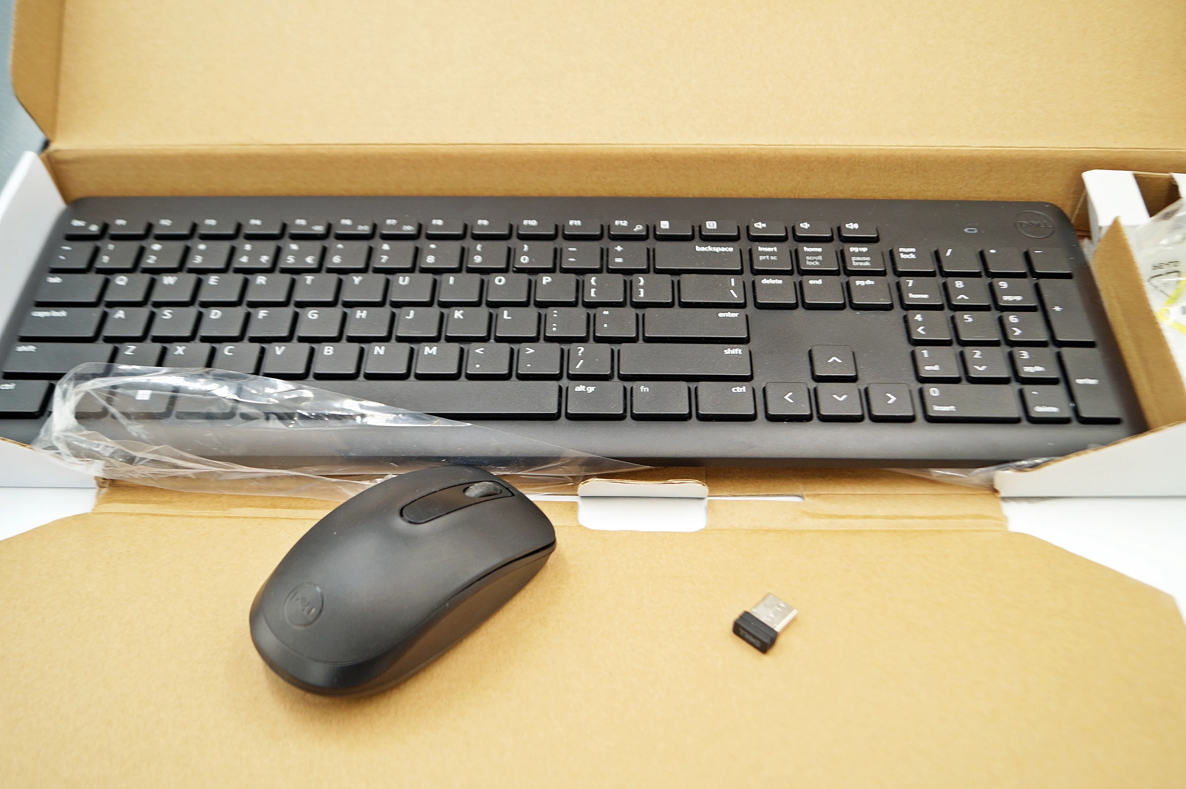 klawiatura-mysz-dell-km3322w-580-akgh-chelmska-50-warszawa