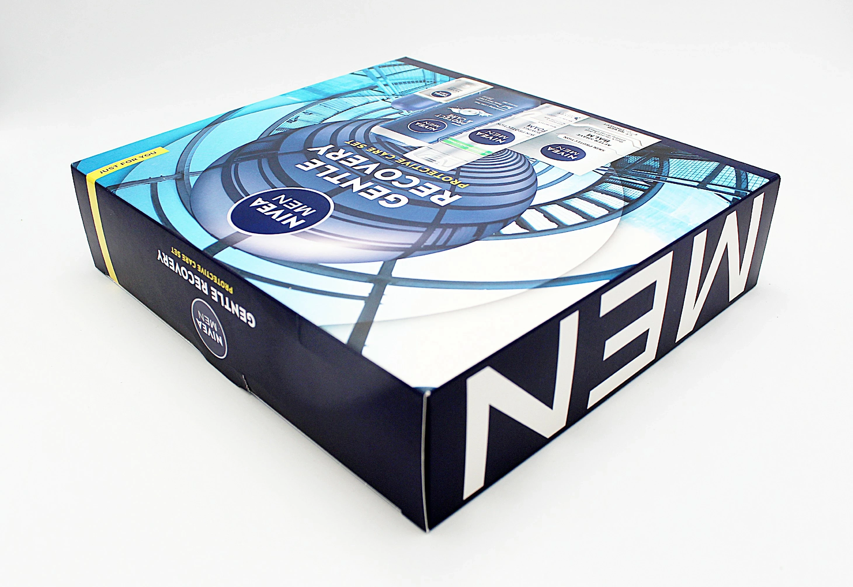 zestaw-prezentowy-kosmetykow-dla-mezczyzn-nivea-men-gentle-recovery-kod-producenta-pgl-7ef4-415445