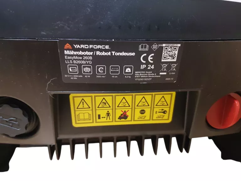 kosiarka-automatyczna-easymow-260b-robot-koszacy-yard-force-wydajnosc-koszenia-26000