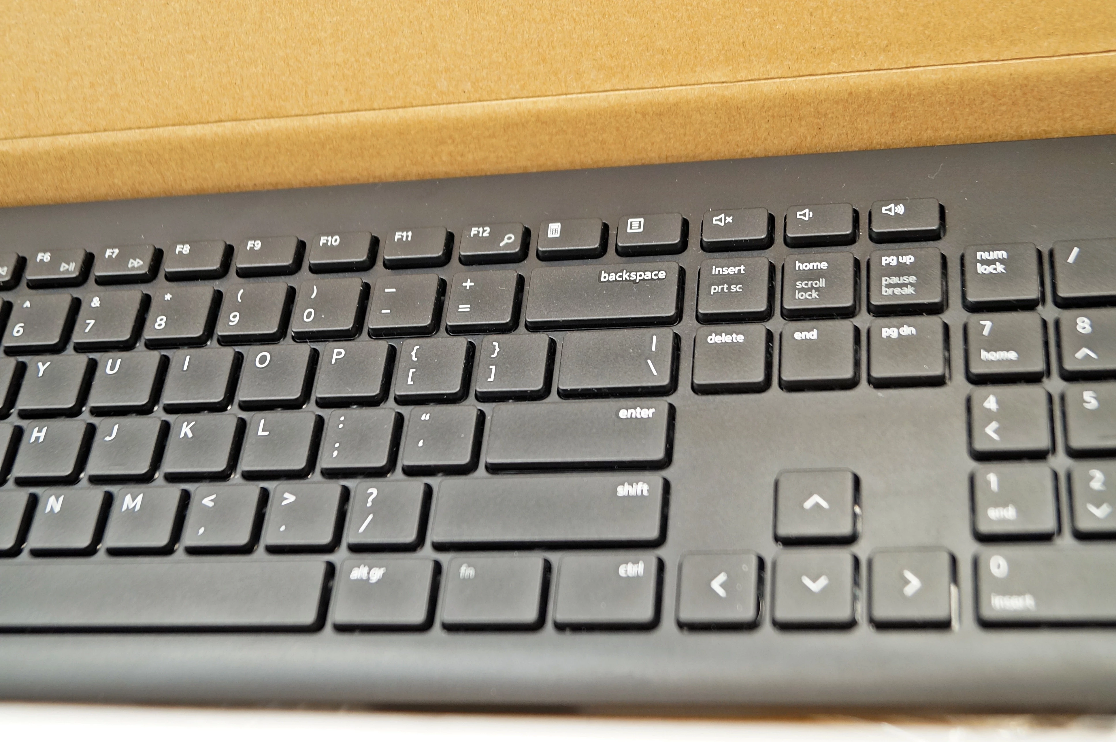 klawiatura-mysz-dell-km3322w-580-akgh-typ-klawiatury-217377-276933